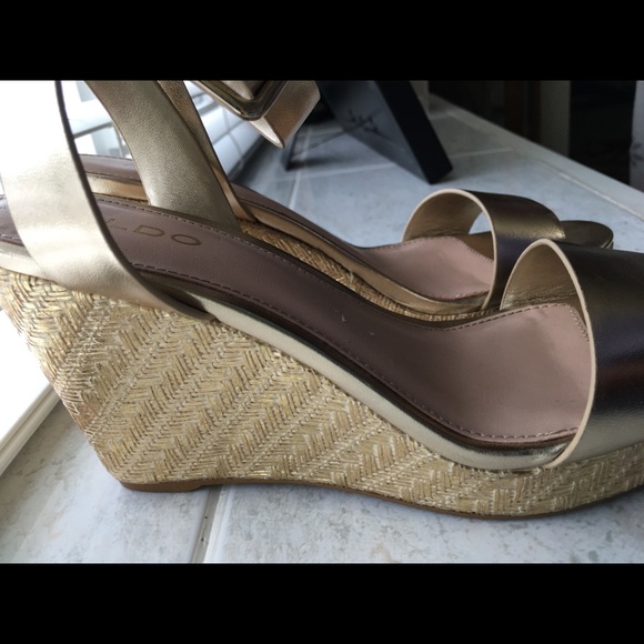 Shoes - Picture 9 of 12